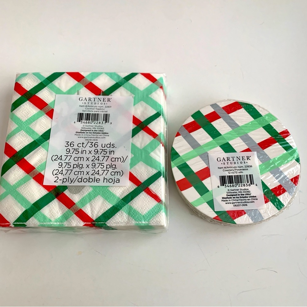 Christmas Holiday Themed Lot of Small Gifts Mug Notepads Towels Napkins NWT - Picture 16 of 16